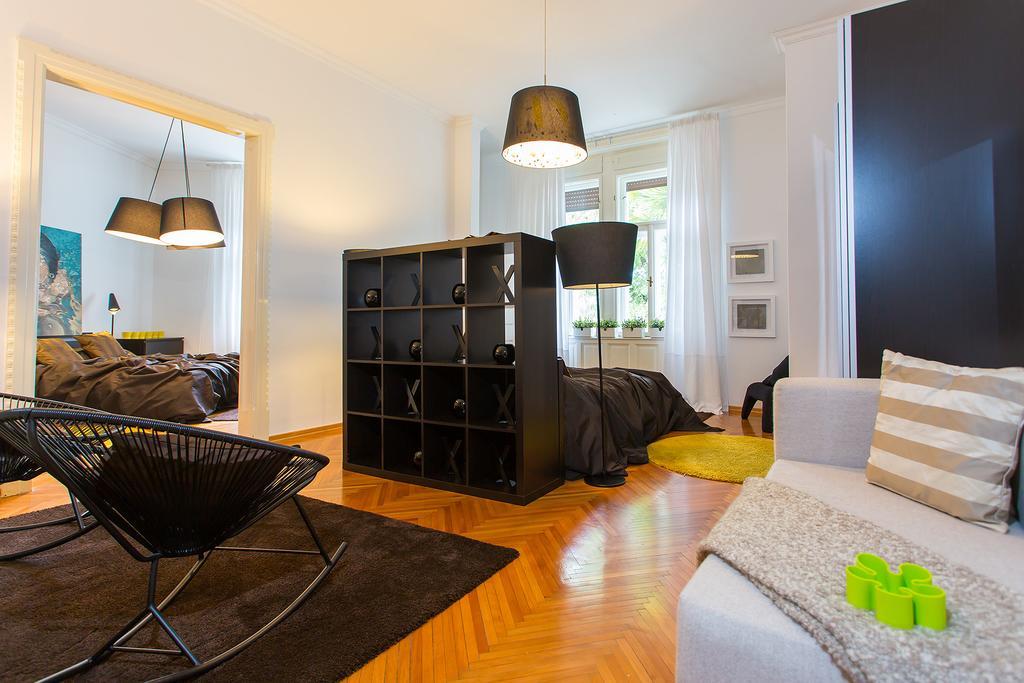 Valsabbion City Suite Pula Eksteriør billede