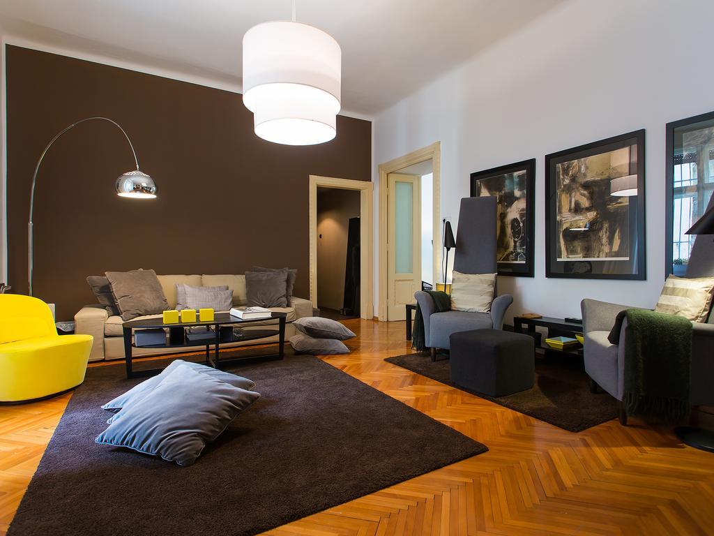 Valsabbion City Suite Pula Eksteriør billede